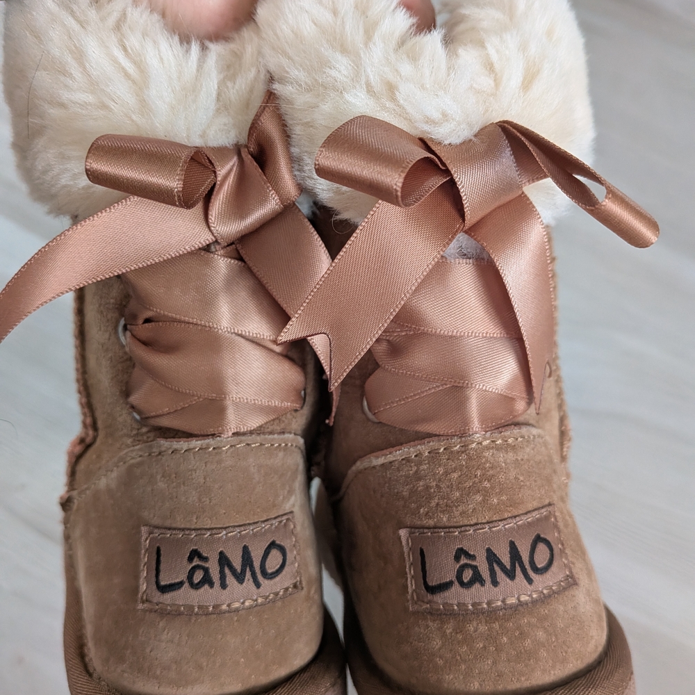 Lamo Kids Tan Boots with Cream Fur